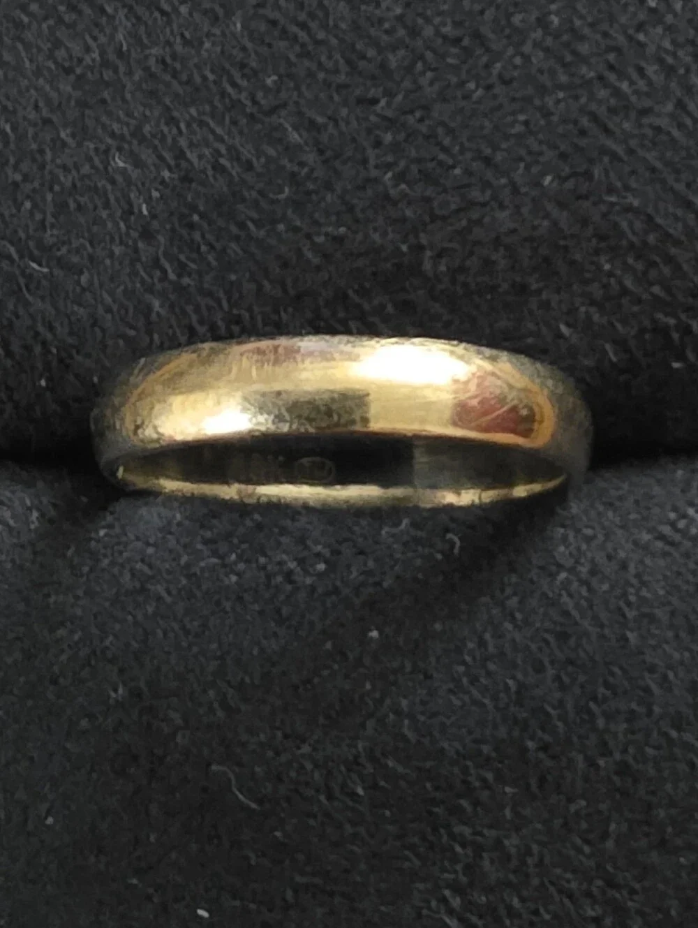 10k White Gold Band Ring